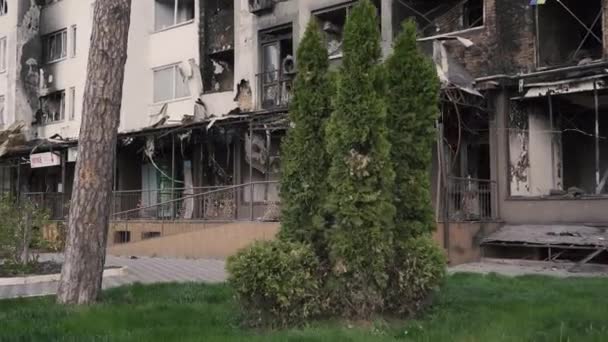 Bucha Ukrayna 2022 Kyiv Bölgesindeki Ukrayna Sokaklarını Sivil Hainleri Bombalama — Stok video