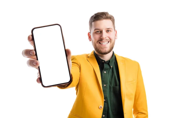 Πορτρέτο Του Χαρούμενου Ανθρώπου Δείχνει Smartphone Άδεια Λευκή Οθόνη Όμορφος — Φωτογραφία Αρχείου