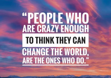 Gökyüzü arkaplanlı yaşam hakkında ilham verici bir alıntı, başarı yaşam alıntısı