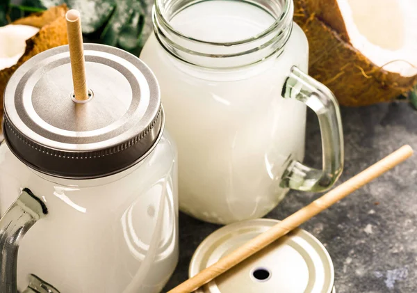 Healthy Summer Tropical Drink Coconut Juice Water Milk Glass Jars — Stockfoto