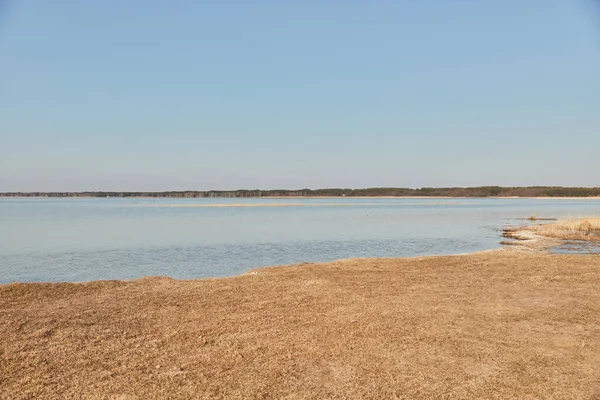 Utsikt Över Sjön Från Stranden — Stockfoto