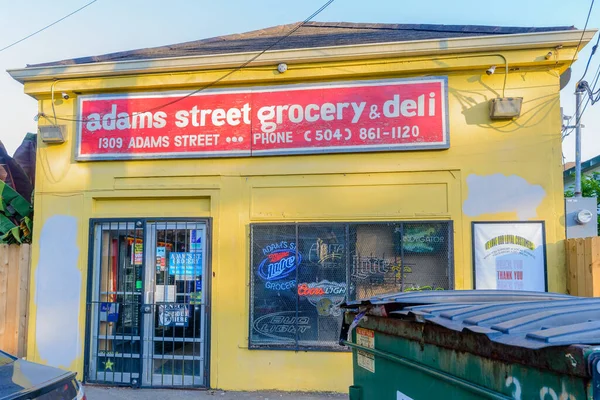 New Orleans Usa Ottobre 2022 Davanti Adams Street Grocery Deli — Foto Stock
