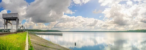 Panoramautsikt Över Kaunas Vattenkraftverk Som Ligger Vid Floden Nemunas Sommaren — Stockfoto