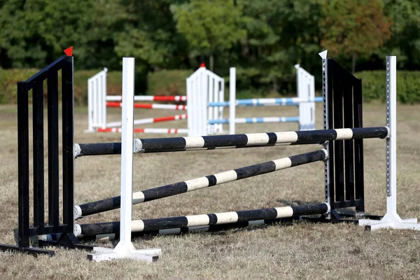 Show Jumping Poles Obstacles Barriers Waiting Riders Show Jumping Training — Stock Photo, Image