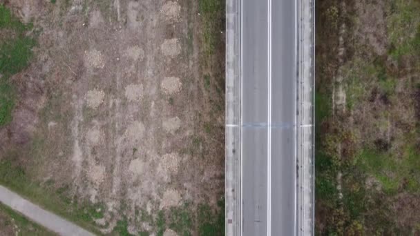 Zenithal vista da auto-estrada no campo, Itália — Vídeo de Stock