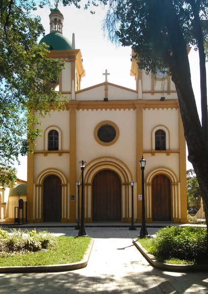 Igreja principal de Naguanagua, Valencia Carabobo State, Venezuela — Fotografia de Stock