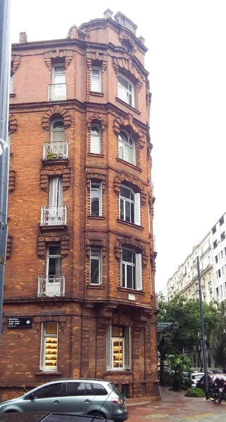 Facade View Neoclassical Brick Building Republica Arabe Cabello Streets Buenos — 图库照片