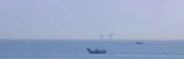 View Ligurian Sea Boats Oil Platform Rimini Italy High Quality — Stock Photo, Image