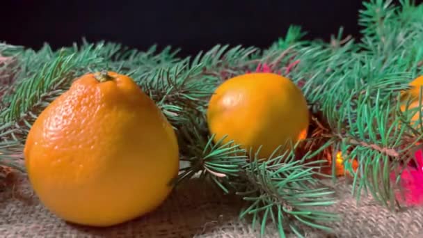 Novoroční Stromové Pozdní Snídaně Mandarinky Pytlovině Věnečky Veselé Vánoce Šťastný — Stock video
