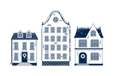 Beyaz arka planda izole edilmiş bir dizi çizgili kışlık ev. Noel tatili sezonu. Karlı Avrupa şehir binası. Düz doğrusal vektör çizimi. Emlak