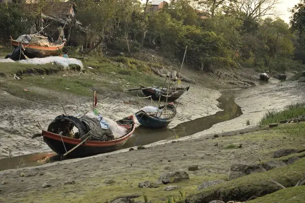 Tradycyjne Łodzie Pływające Rzece Hoogli Garchumuk Zachodni Bengal Indie — Zdjęcie stockowe