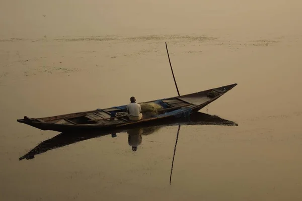 Chilika Lake Rambha Odisha India Marca 2022 Żeglarz Przygotowujący Się — Zdjęcie stockowe