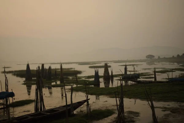 Silhueta Poste Pesca Barcos Com Paisagem — Fotografia de Stock