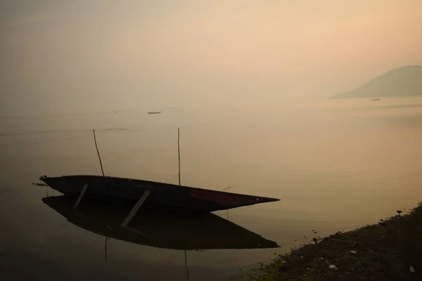 Barco Pesca Costa Retorno Após Caça Amanhecer Rambha Odisha Índia — Fotografia de Stock
