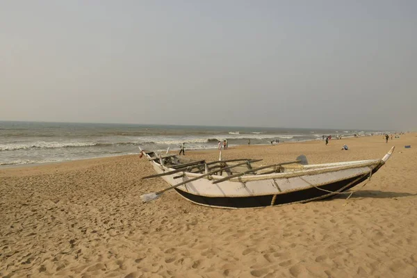 Puri Morze Plaża Odisha Indie Marzec 2022 Naruszone Tradycyjne Łodzie — Zdjęcie stockowe