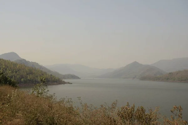 インドのコラプットに近い広大なスンベダ湖は — ストック写真