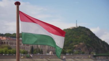 Budapeşte 'de Macaristan Ulusal Bayrağı