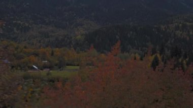 dağların arasındaki vadi