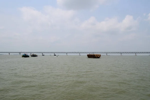 Padma Rivierlandschap Padma Multifunctionele Brug Houtboot Rivier — Stockfoto