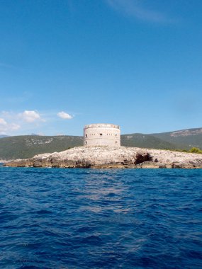 Kıyı Kalesi 'nin güzel manzarası.