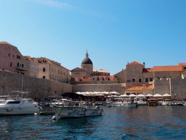 Dubrovnik 'teki Old Harbour manzarası, deniz manzarası.