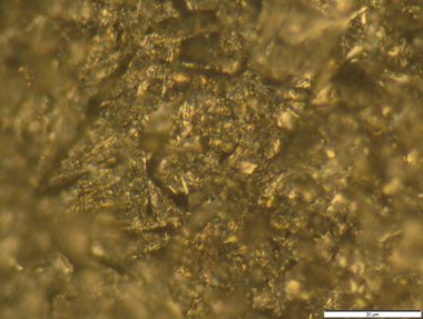 Titanyum nanotüpler. Metal yüzey. Yüzey tedavisi. Metal lazer işleme.