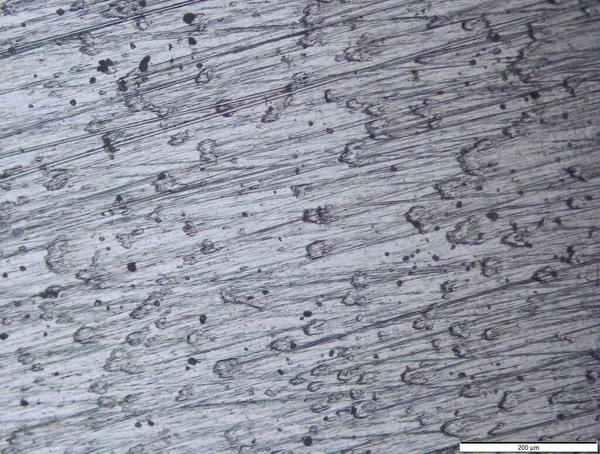 Δομή Τιτανίου Κάτω Από Μικροσκόπιο Μεταλλουργικό Δείγμα — Φωτογραφία Αρχείου
