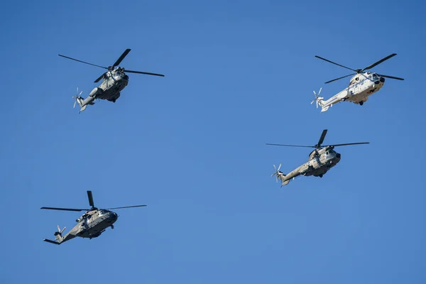 Madrid Spanien Oktober 2021 Bilder Von Flugzeugen Und Hubschraubern Formation — Stockfoto