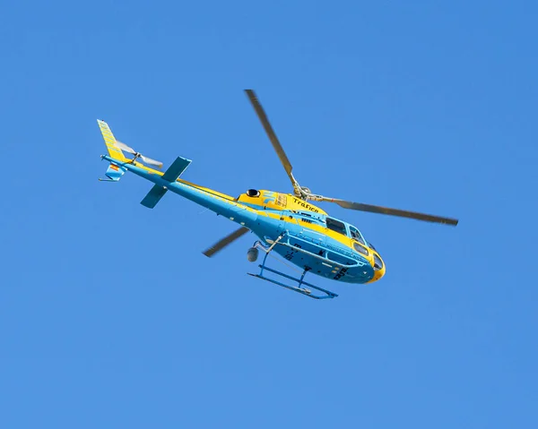 Hubschrauber Der Guardia Civil Einem Sonnigen Tag Mit Blauem Himmel — Stockfoto