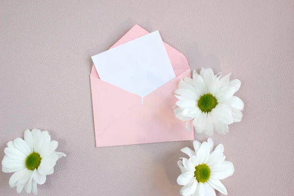 White Paper Blank Beautiful Flower Top View Wedding Mockup Greeting — Stock Photo, Image