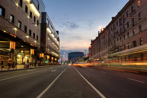 Road Traffic Buildings City Evening Time — Stock Photo, Image