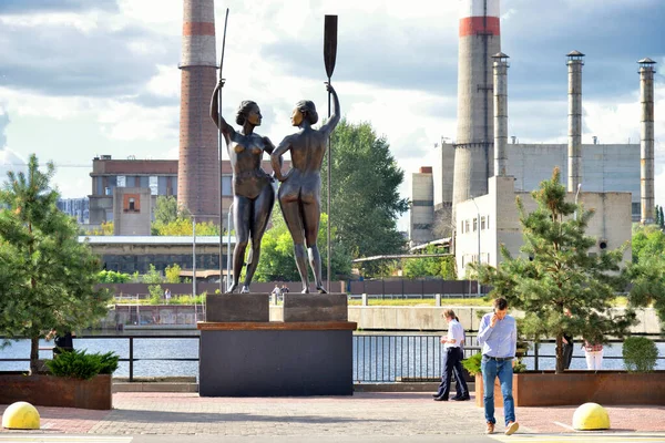 Памятник Набережной Реки Промышленном Районе Москвы — стоковое фото