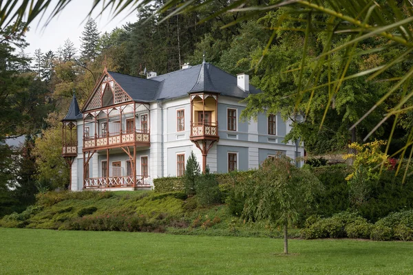 Villa Mawar Alpen Resor Luhacovice Spa Republik Ceko — Stok Foto