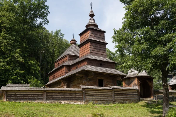 Греко Католическая Деревянная Церковь Николая Деревни Збой Расположенная Музее Народной — стоковое фото