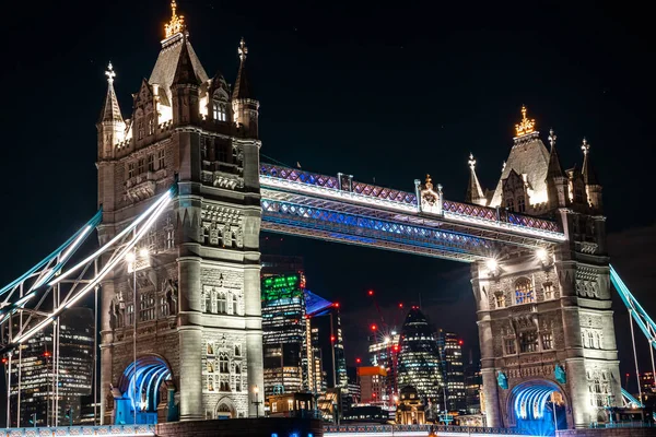 Nahaufnahme Der London Tower Bridge Bei Nacht Eine Der Berühmtesten — Stockfoto