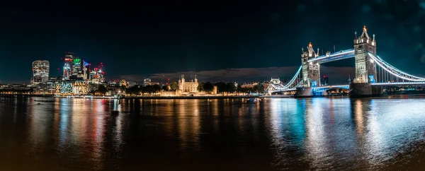 Tower Bridge London Großbritannien Bei Nacht Blick Auf Die Innenstadt — Stockfoto