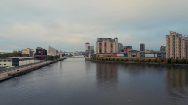 Повітряний Вид Дрона Міста Манчестера Велика Британія Чудовий Похмурий День — стокове відео