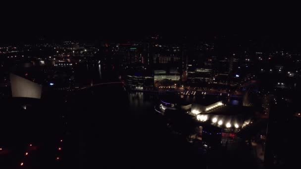 Lanzamiento Aéreo Aviones Tripulados Manchester Reino Unido Por Noche Media — Vídeos de Stock
