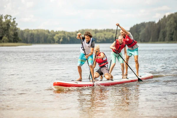 Vaidava Lettland 2021 Viele Menschen Paddeln Mit Sup Stand Paddle — Stockfoto