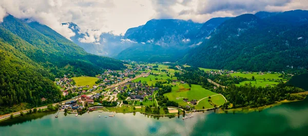 Salzkammergut Taki Güzel Avusturya Köyü Obertraun Gölü Hallstatt Manzarası Geleneksel — Stok fotoğraf