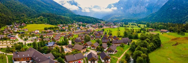 Salzkammergut Taki Güzel Avusturya Köyü Obertraun Gölü Hallstatt Manzarası Geleneksel — Stok fotoğraf