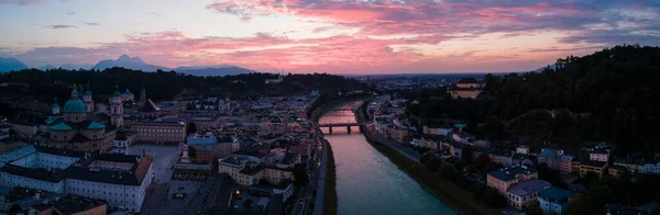 Piękna Panorama Lotnicza Miasta Salzburg Austrii Nocy Widok Historyczne Miasto Obrazek Stockowy