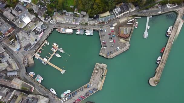 Padstow Αλιευτικό Λιμάνι Ταινία Κορνουάλη Αγγλία Ηνωμένο Βασίλειο Εναέρια Drone — Αρχείο Βίντεο