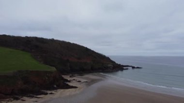 Porthluney plajı Cornwall İngiltere insansız hava aracı 