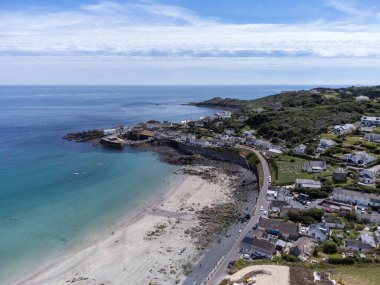 Cornwall 'da kapak İngiltere' de insansız hava aracı 