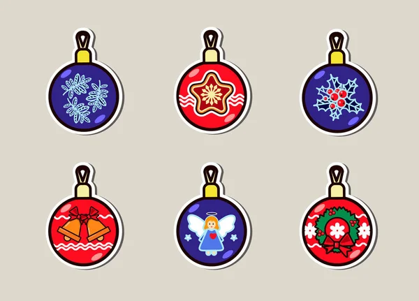 Bir dizi tatil ikonu. Teslimat simgeleri. Yeni yıl ve Noel sembolleriyle süslenmiş kırmızı ve mavi renkli toplar. Kar, dalları, çanları, yıldızları, çobanpüskülü, melekleri ve Noel çelenklerini kapladı.