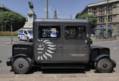 Mimo, uluslararası Monza Milan motor fuarı 2021 'de süper araba ve motorsikletler ortaya çıktı. Milan, İtalya.