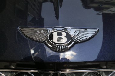 Mimo, uluslararası Monza Milan motor fuarı 2021 'de süper araba ve motorsikletler ortaya çıktı. Milan, İtalya.