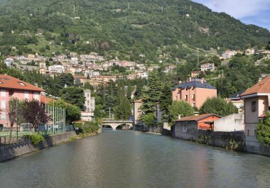  Bellano 'daki Lecco Gölü, Lombardy, İtalya