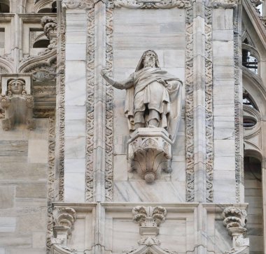  Milano Kubbesi, Lombardiya, İtalya Heykeli